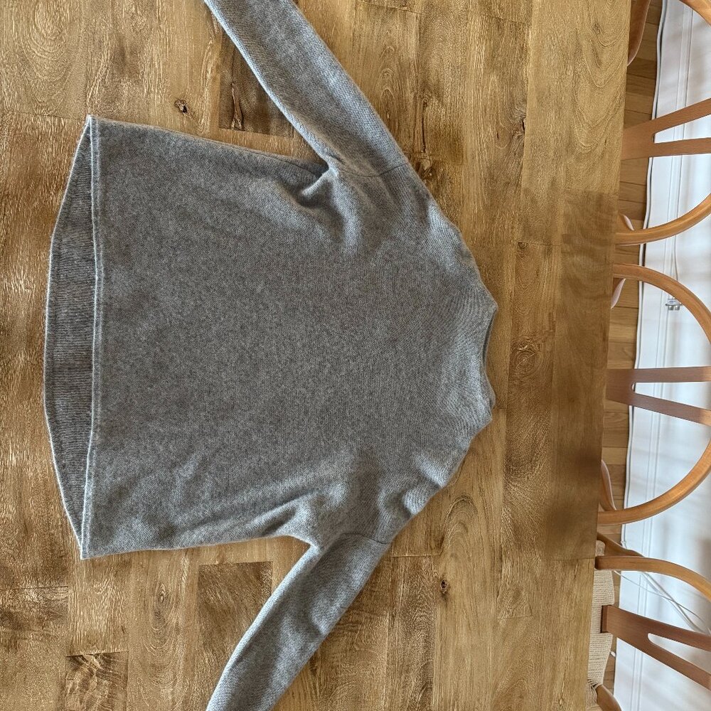 Vince Cashmere Sweater - Grey, S